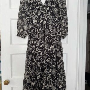 🆕Sincerely Jules Black and White Sheath Dress V-neck 3/4 Sleeve